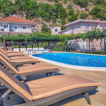 Apartments Obala - Katic Херцег Нови Екстериор снимка