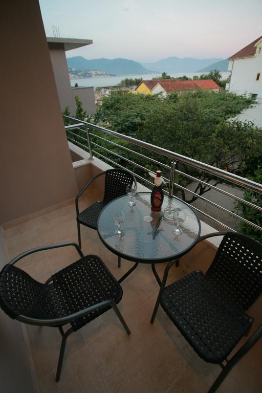 Apartments Obala - Katic Херцег Нови Стая снимка