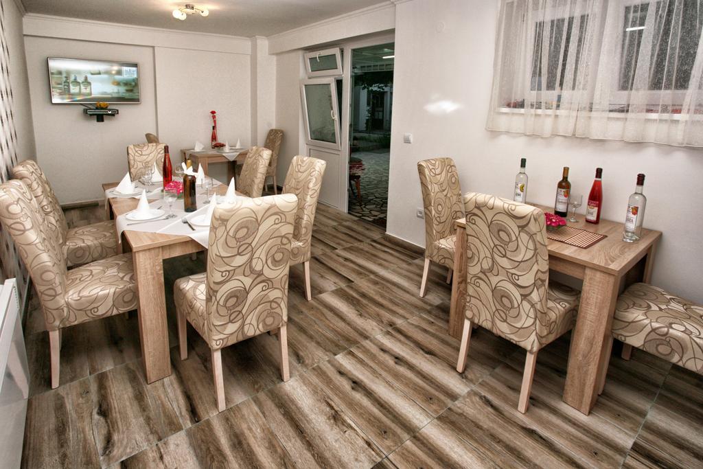 Apartments Obala - Katic Херцег Нови Екстериор снимка