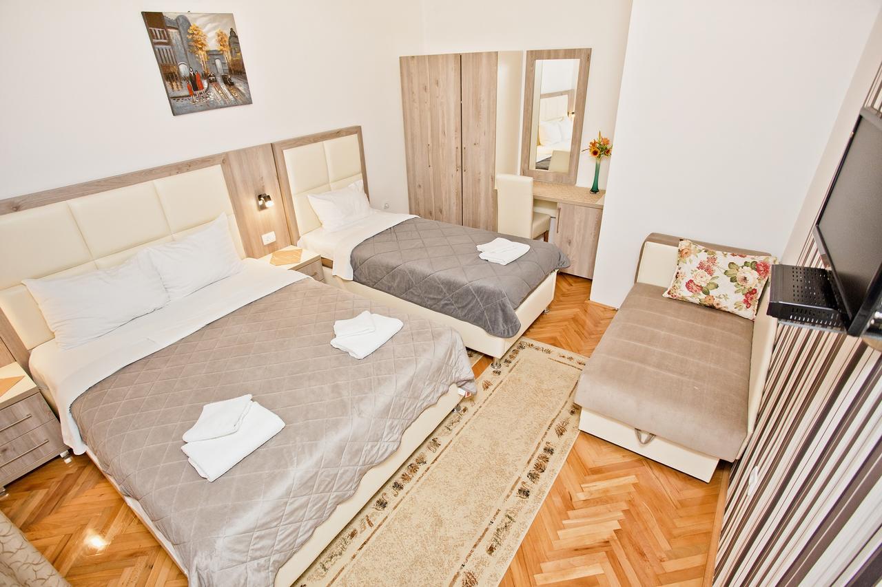 Apartments Obala - Katic Херцег Нови Екстериор снимка