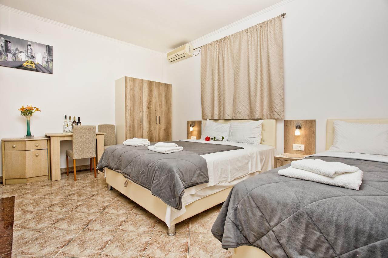 Apartments Obala - Katic Херцег Нови Екстериор снимка